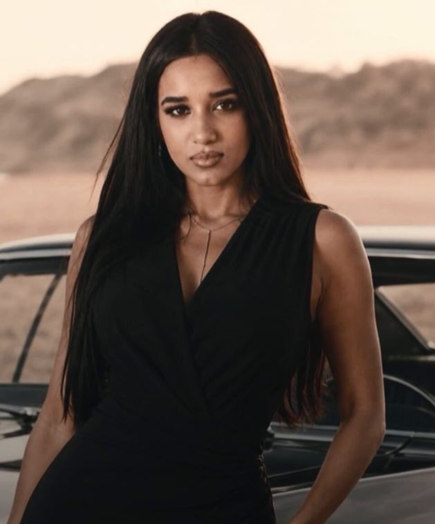 كنزي - واقعي