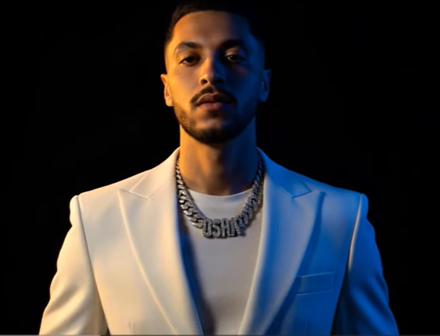 احمد كمال - انا رايق